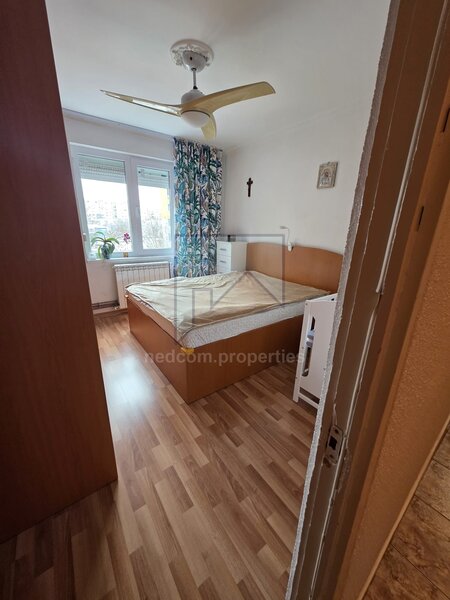 Rahova - Barca Vanzare apartament 3 camere