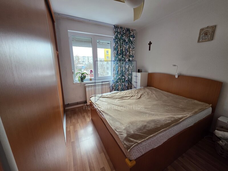 Rahova - Barca Vanzare apartament 3 camere